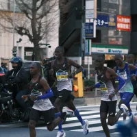 東京マラソン2027は定員を過去最多の4万人に拡大し、世界最高額の優勝賞金や新部門の設立、ブルーインパルスの展示飛行など20回記念にふさわしい様々なプロジェクトを展開する。(写真/Crystel@curii.ooo攝影) 東京マラソン2027は定員を過去最多の4万人に拡大し、世界最高額の優勝賞金や新部門の設立、ブルーインパルスの展示飛行など20回記念にふさわしい様々なプロジェクトを展開する。(写真/Crystel@curii.ooo攝影)