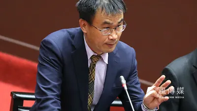 農委會主委陳吉仲不為農漁民哭,倒為農委會升格為農業部而哽咽。(柯承惠攝)