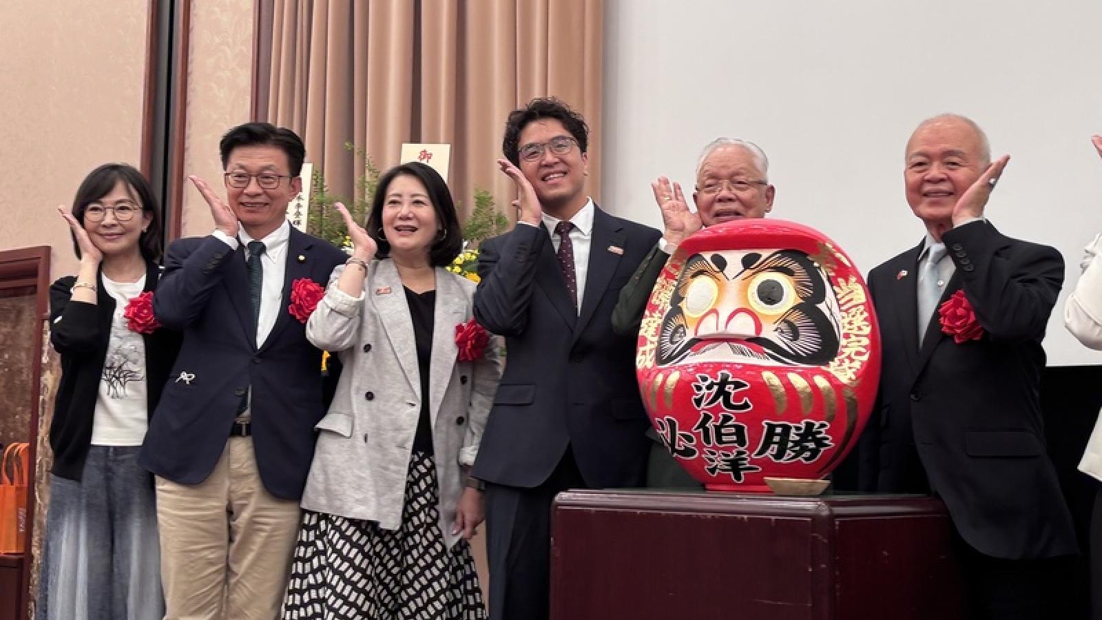被中國政府通緝!沈伯洋赴日「穿防彈背心慢跑」 蔣萬安酸:台灣跟日本都很安全