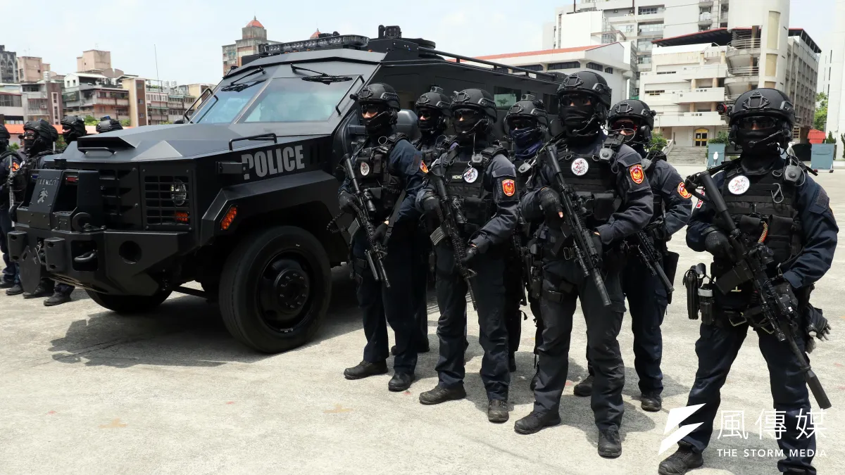 警政署保一總隊購入Lenco Bearcat G2輪式裝甲車,未來該車將由警方頂尖反恐部隊「維安特勤隊」(NPASOG)使用,執行包括反恐、反脅持、重大暴力事件等應處。(蘇仲泓攝)