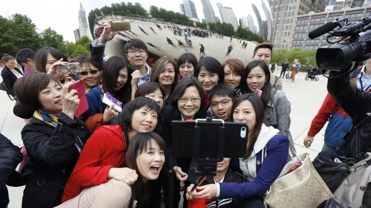 蔡英文訪美行,在芝加哥受到台僑熱烈歡迎(取自臉書)