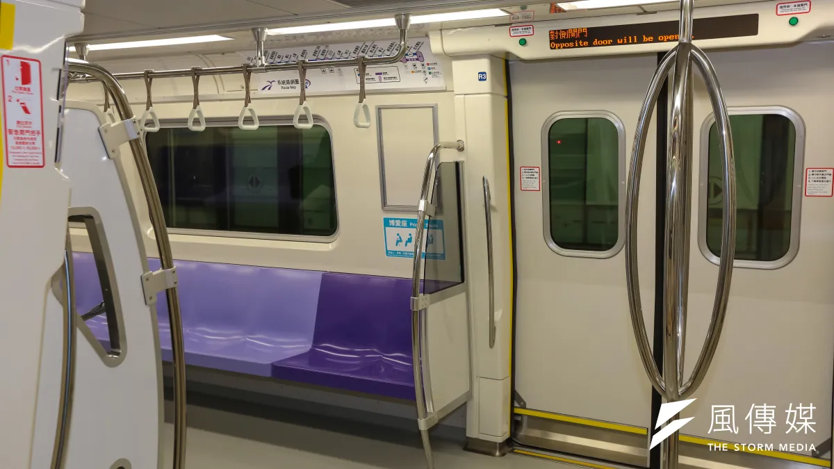 桃園大眾捷運公司今(10)日表示,預計招募維修、運務及原住民類組共125人。(資料照/顏麟宇攝)