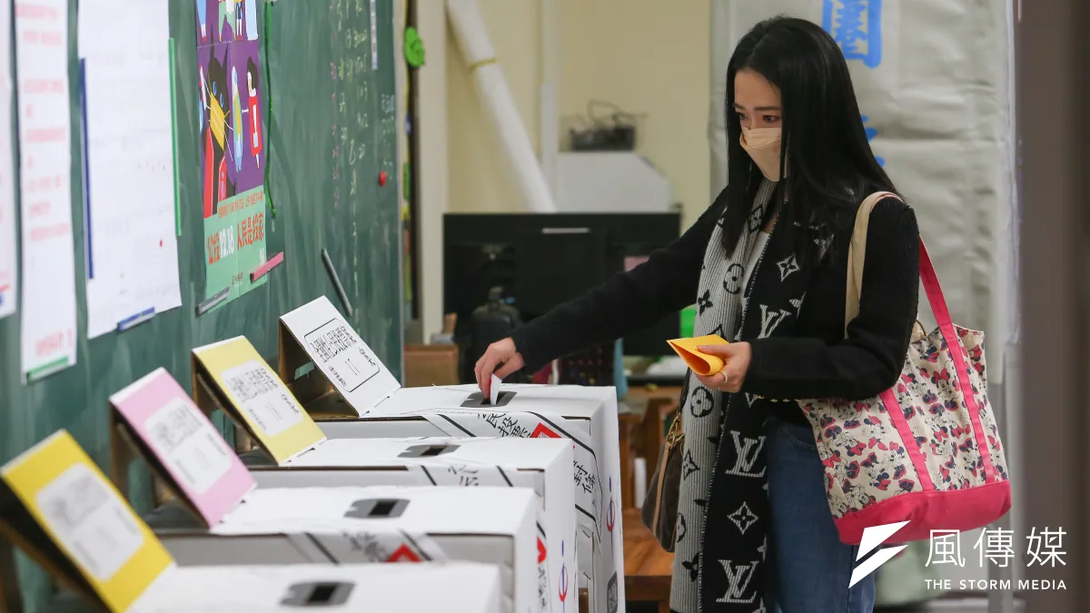 地方選舉激戰,許多候選人寄望返鄉投票的青年世代。示意圖,與本新聞無關。(資料照,顏麟宇攝)