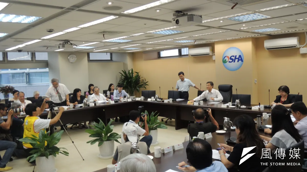 基本工資審議會今(12)日落幕,等到11月再議以求周延。(葉瑜娟攝)