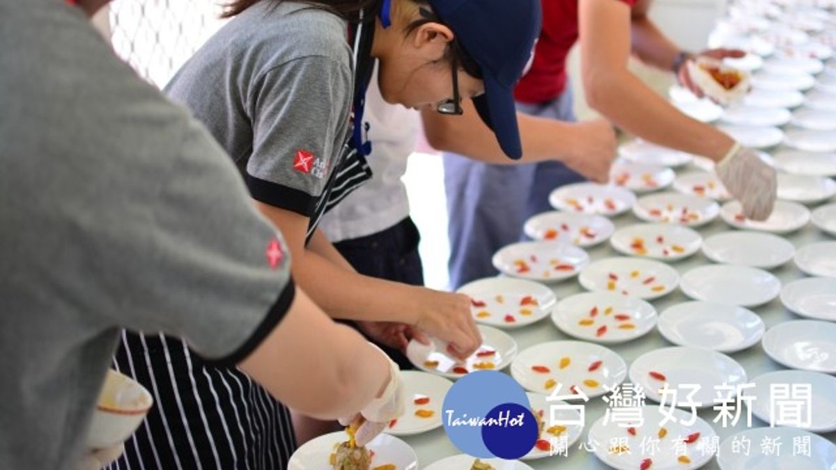 弘光科大三社團奪大獎 服務精神獲肯定 弘光科大三社團奪大獎 服務精神獲肯定