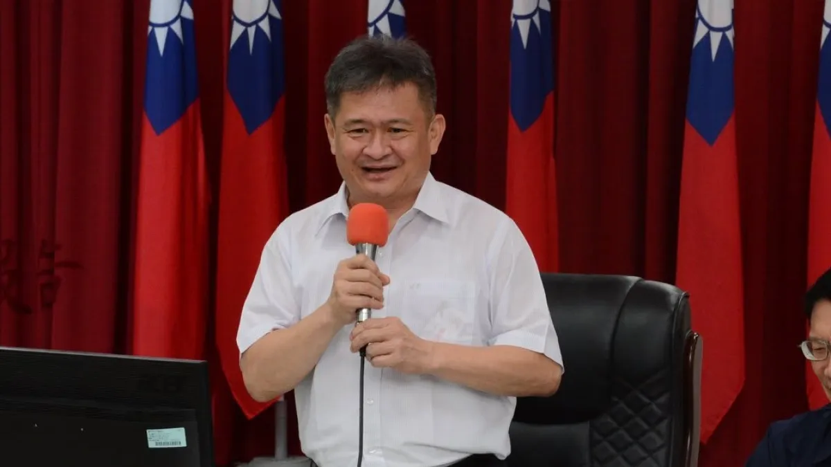 大亞集團衛星通訊公司「創未來」的投資者之一,圖為大亞董事長沈尚宜。(資料照,取自臺南市政府警察局第三分局臉書粉專)