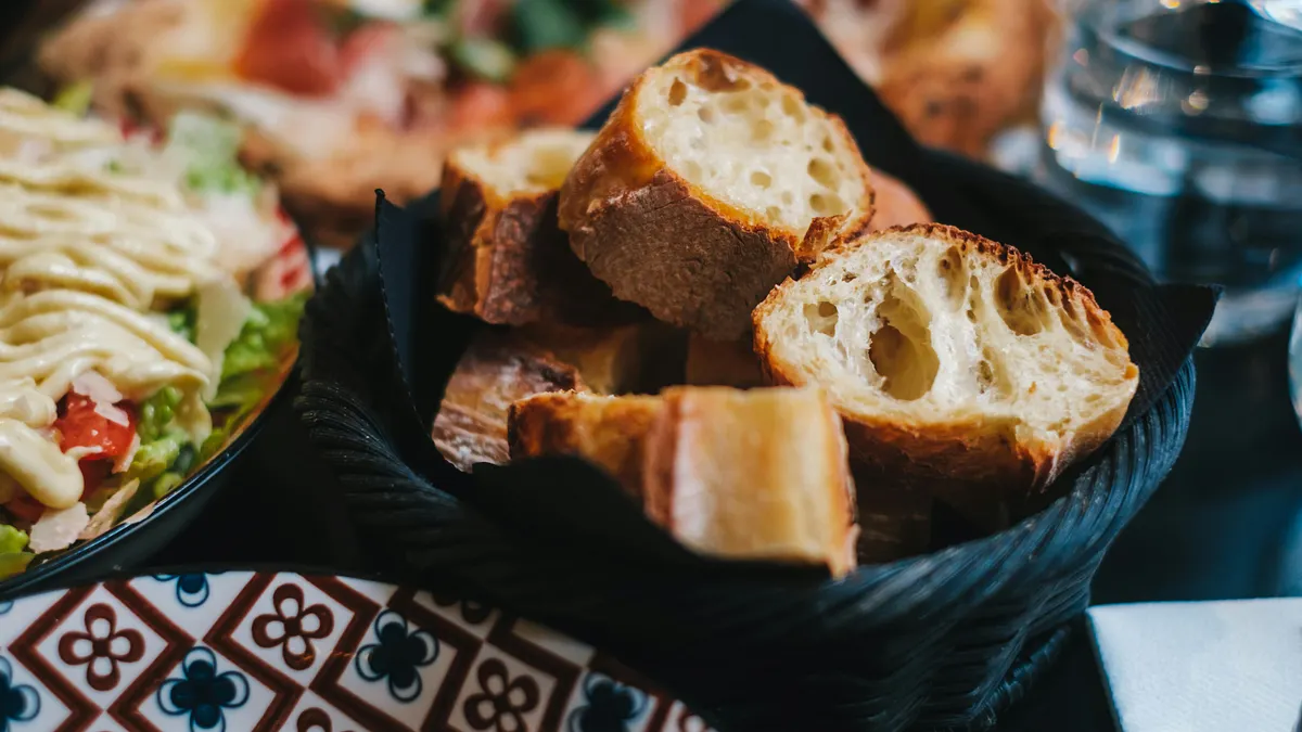 越南在今年的「世界烹飪大獎」(World Culinary Awards)中,表現超越泰國和馬來西亞等周邊鄰國,一舉榮獲最高殊榮「亞洲最佳美食目的地」。(示意圖/取自pexels) 越南在今年的「世界烹飪大獎」(World Culinary Awards)中,表現超越泰國和馬來西亞等周邊鄰國,一舉榮獲最高殊榮「亞洲最佳美食目的地」。(示意圖/取自pexels)