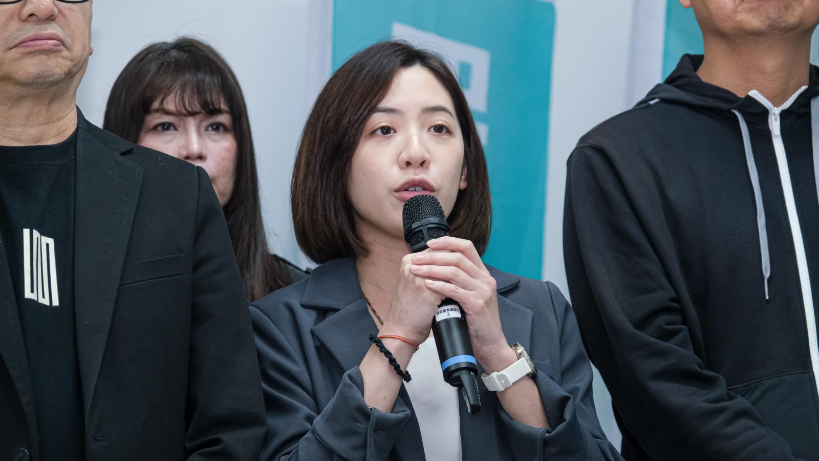 民眾黨的票投給誰?蔣萬安、沈伯洋差距縮至8個百分點 黃瀞瑩:小草不會輕易支持「他」