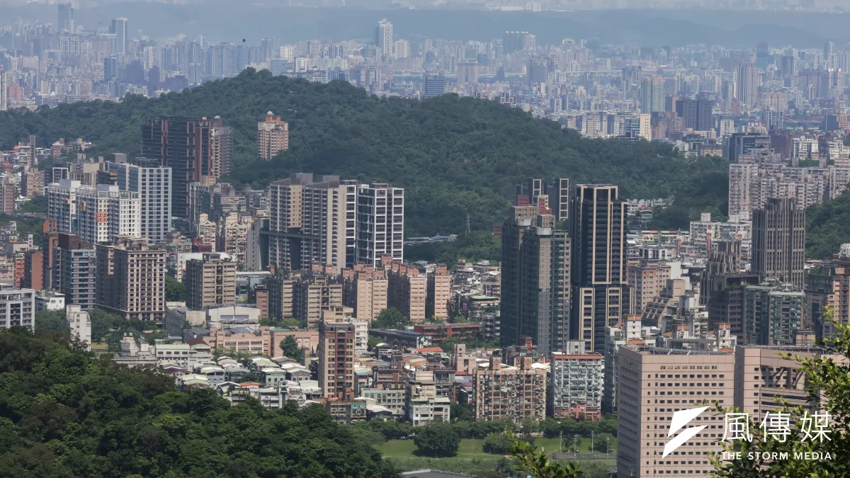 儘管房市大環境趨冷,但台北市房價依舊居高不下。(資料照,柯承惠攝) 儘管房市大環境趨冷,但台北市房價依舊居高不下。(資料照,柯承惠攝)