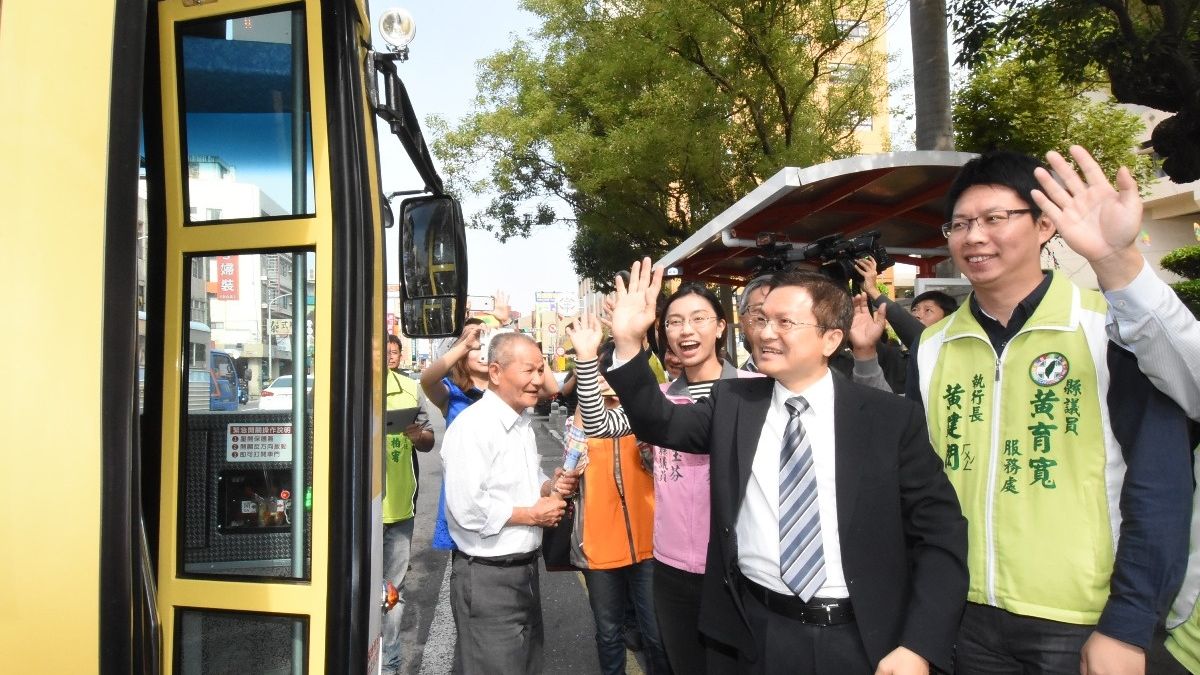 彰化智慧型候車設施啟用 讓乘客掌握即時到站資訊 彰化智慧型候車設施啟用 讓乘客掌握即時到站資訊