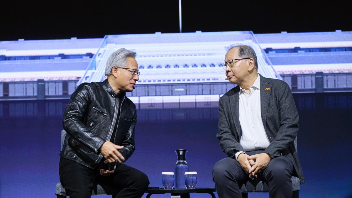黃仁勳全球記者會》親揭當年致電蔡力行內幕 黃仁勳:沒有聯發科,輝達造不出RTX Spark