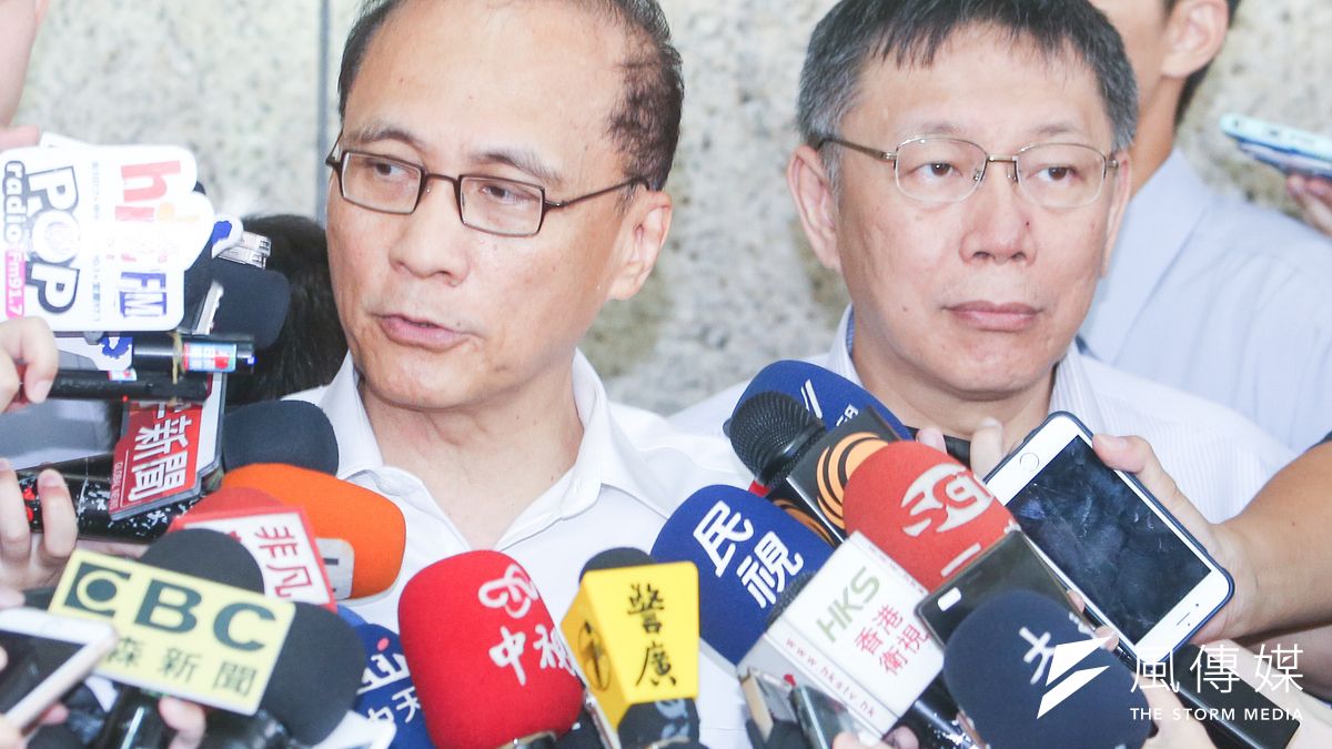 行政院長林全與臺北市長柯文哲(陳明仁攝) 行政院長林全與臺北市長柯文哲(陳明仁攝)