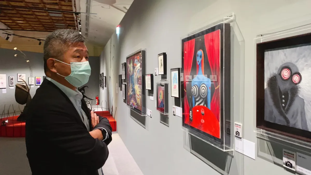 對於標哥而言,每一次選展覽主題都像在賭博,都是重新開始。(林宜標提供)