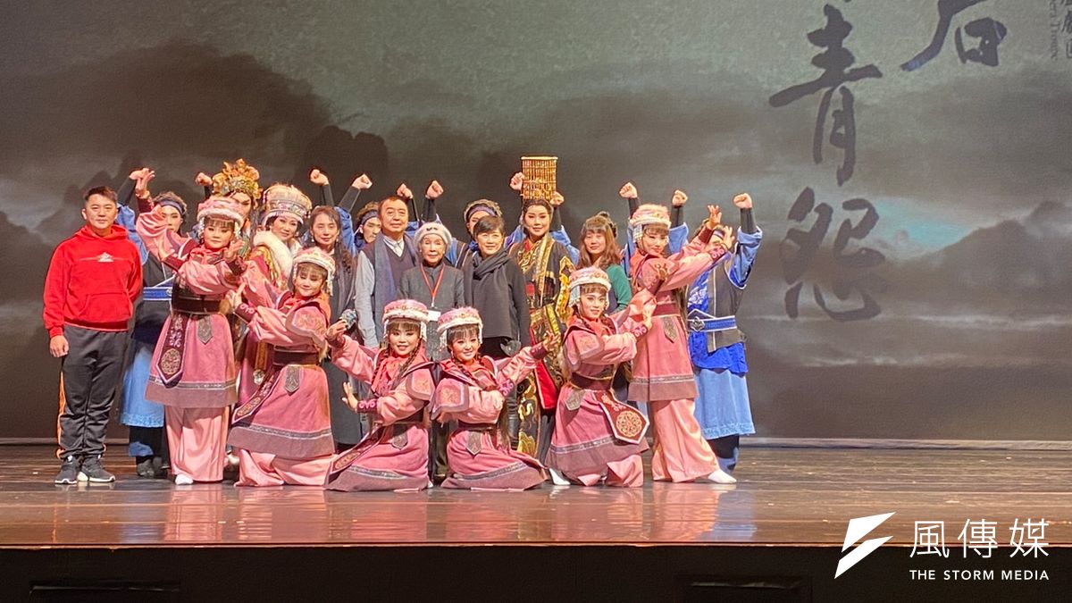 薪傳歌仔戲劇團1月16日、17日在臺中國家歌劇院,將搬演改編自歌仔戲經典劇目改編的《昭君.丹青怨》。(圖/王秀禾攝) 薪傳歌仔戲劇團1月16日、17日在臺中國家歌劇院,將搬演改編自歌仔戲經典劇目改編的《昭君.丹青怨》。(圖/王秀禾攝)