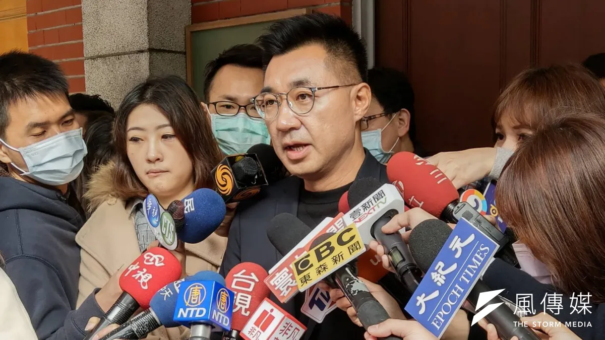 國民黨立院黨團6日上午召開黨團大會,立委江啟臣接受媒體訪問。(潘維庭攝)