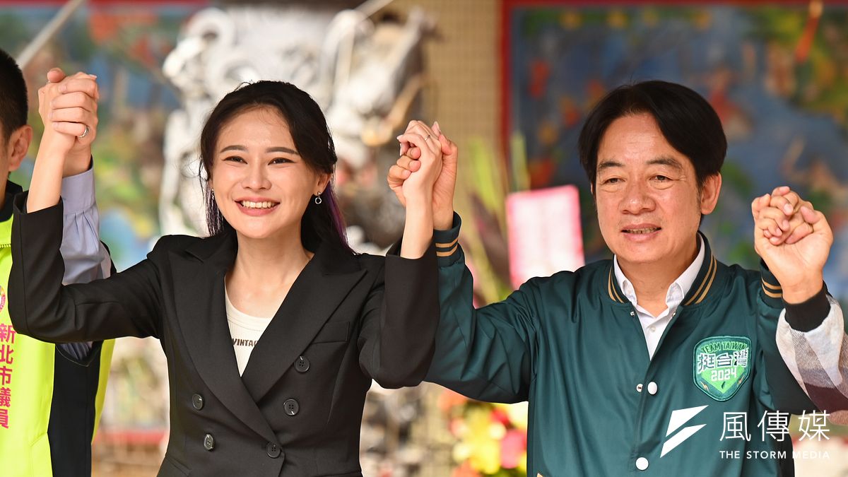 民進黨總統參選人賴清德(右)宣布擔任賴品妤(左)立委競選總部主委。(資料照陳昱凱攝) 民進黨總統參選人賴清德(右)宣布擔任賴品妤(左)立委競選總部主委。(資料照陳昱凱攝)