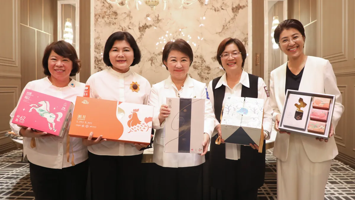 五縣市女力首長攜手行銷中台灣。透過此次中台灣五縣市金馬聯名,行銷中台灣好禮。(圖/台中市政府)