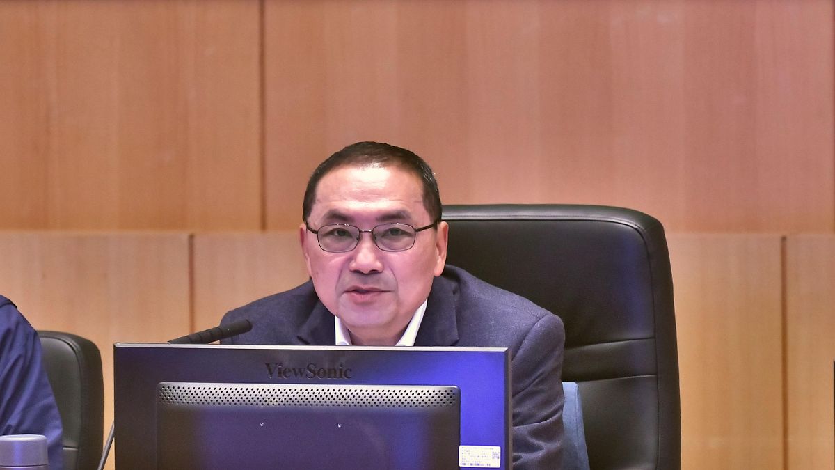 新北市長侯友宜今(17)日召開回歸市政後首次市政會議強調,未來將全力以赴建設永不停歇,為400萬市民拚一個安居樂業的五星級新北市。(圖/新北市研考會提供) 新北市長侯友宜今(17)日召開回歸市政後首次市政會議強調,未來將全力以赴建設永不停歇,為400萬市民拚一個安居樂業的五星級新北市。(圖/新北市研考會提供)