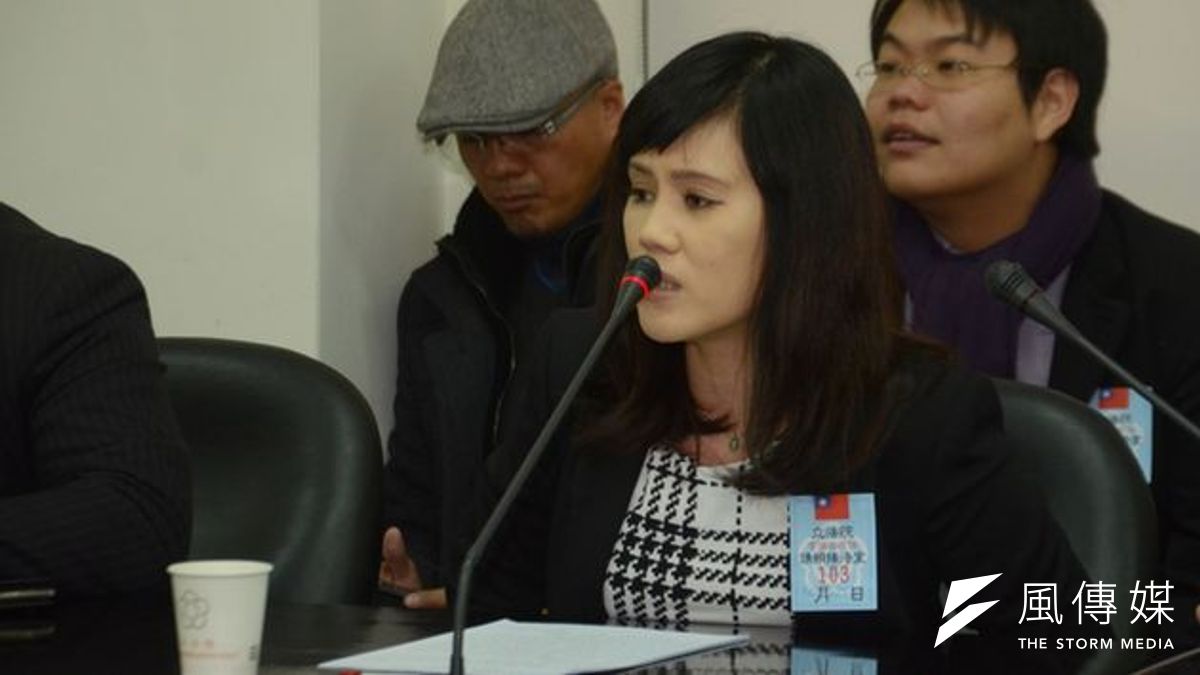 護家盟原住民代表陳慈美體會「二等公民」的心情,但她反問,費這麼大力氣幫助同志,「那其他的弱勢呢?」(宋小海攝) 護家盟原住民代表陳慈美體會「二等公民」的心情,但她反問,費這麼大力氣幫助同志,「那其他的弱勢呢?」(宋小海攝)