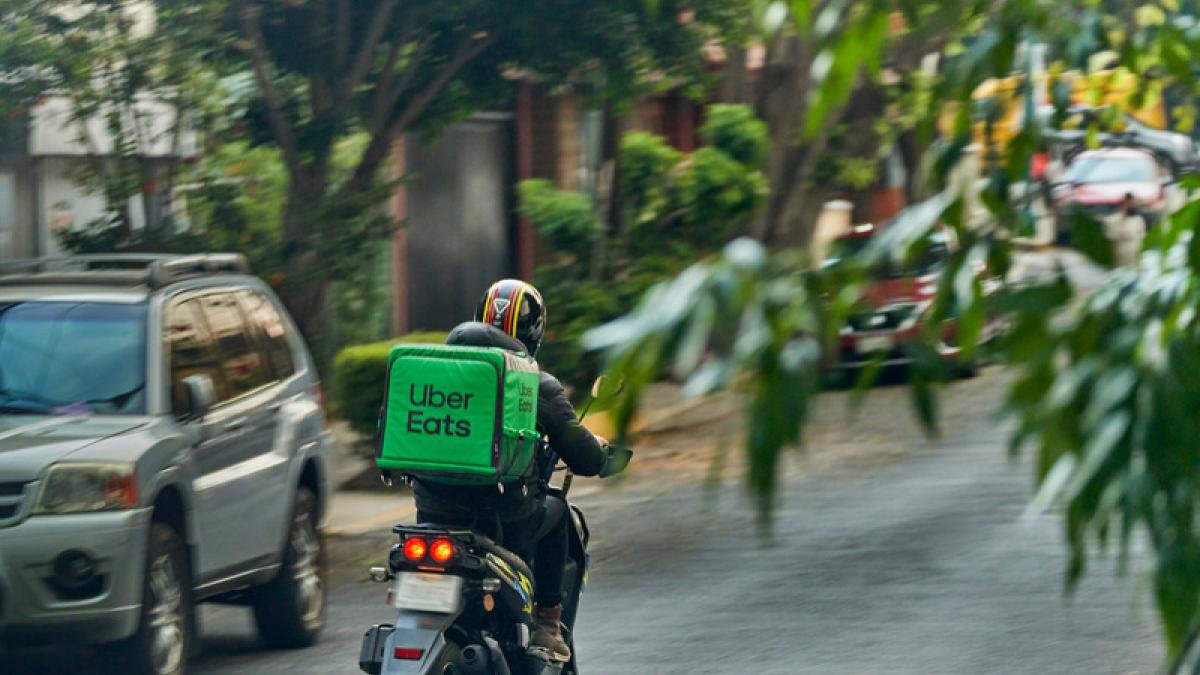 用Uber Eats洗錢?檢調查出9人集團操作300個帳號下單 可疑訂單破千萬
