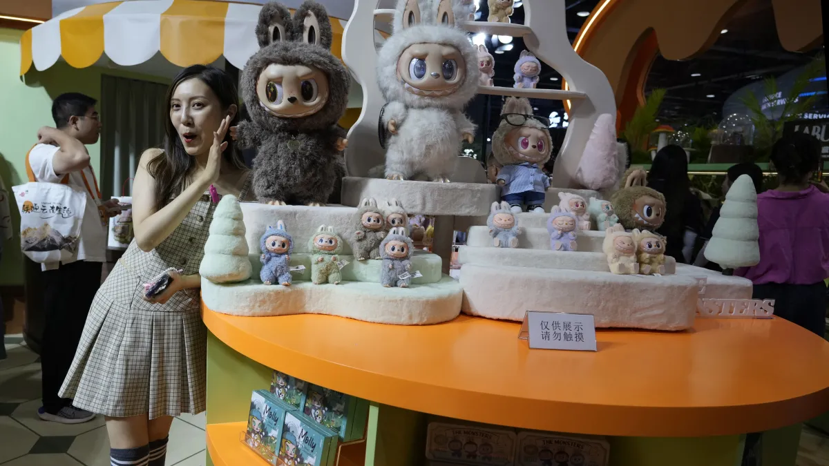 中國經濟、服貿會、泡泡瑪特、Labubu。(美聯社)