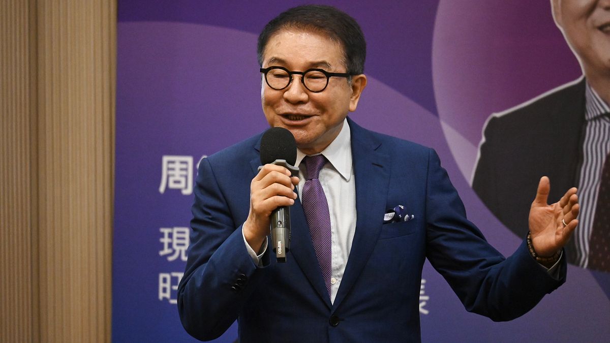 對於立委黃國昌指控大同醫護違法使用中製設備,董座洪奇昌(見圖)發3點聲明反駁。(資料照,許詠晴攝) 對於立委黃國昌指控大同醫護違法使用中製設備,董座洪奇昌(見圖)發3點聲明反駁。(資料照,許詠晴攝)