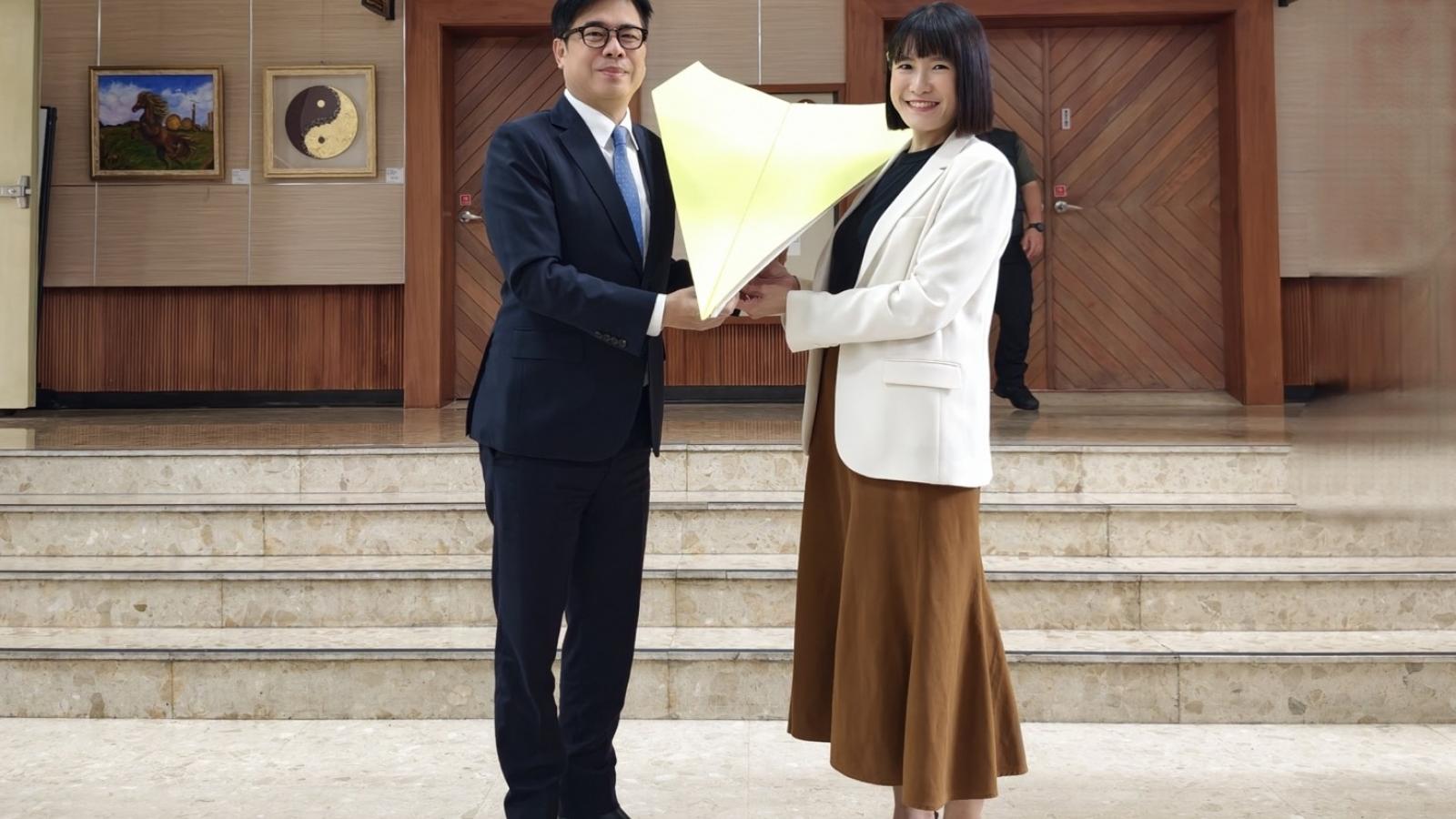 三民再拚第二座運動中心!鄭孟洳提3方案 陳其邁點名「中都」:請文化局評估