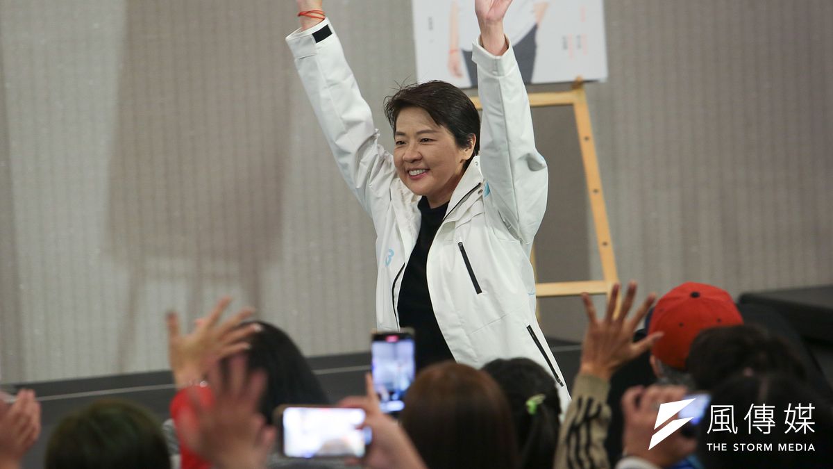 前台北市副市長黃珊珊10日舉行「黃珊珊感恩見面會」。(顏麟宇攝) 前台北市副市長黃珊珊10日舉行「黃珊珊感恩見面會」。(顏麟宇攝)
