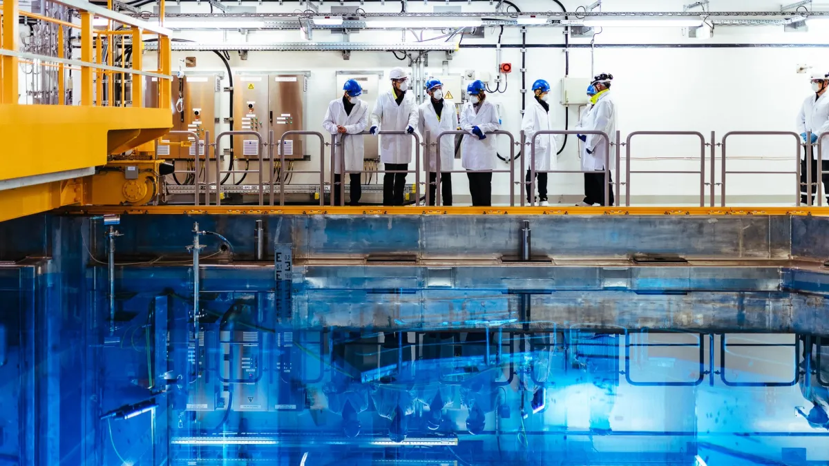 國際原子能總署(IAEA)2020年視察尚未正式商轉的芬蘭奧爾基洛托核電廠。(維基百科/CC BY 2.0)