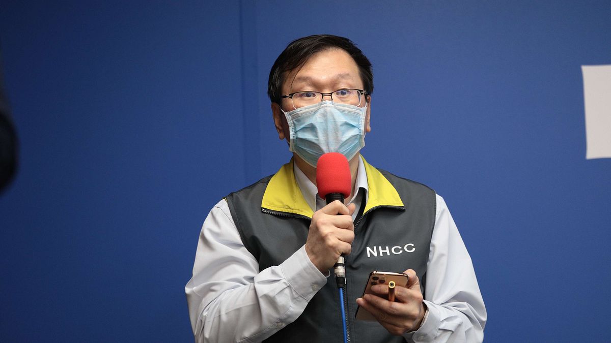 中央流行疫情指揮中心發言人莊人祥5日證實,1名在香港確診新冠肺炎的菲律賓籍的移工,曾經台灣停留轉機。(資料照,指揮中心提供) 中央流行疫情指揮中心發言人莊人祥5日證實,1名在香港確診新冠肺炎的菲律賓籍的移工,曾經台灣停留轉機。(資料照,指揮中心提供)