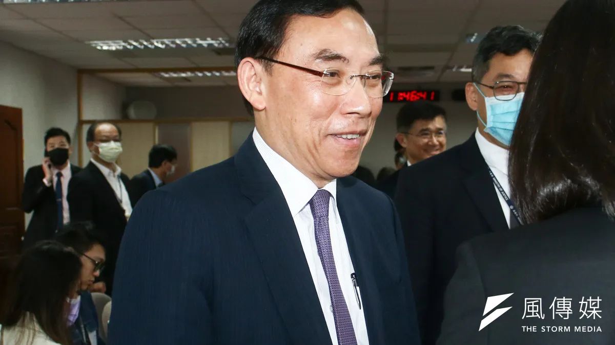 im.B詐騙風暴延燒,再爆出三聯集團吸金22億元舊案,主嫌徐少東高調曬出與法務部長蔡清祥(見圖)合照,引發爭議。(資料照,蔡親傑攝)