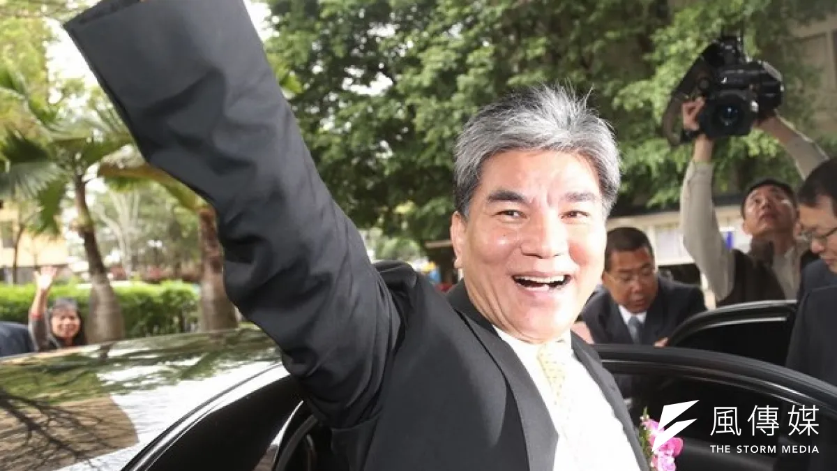 卸下政務官,前內政部長李鴻源開心當「顧問」。(資料照,吳逸驊攝)
