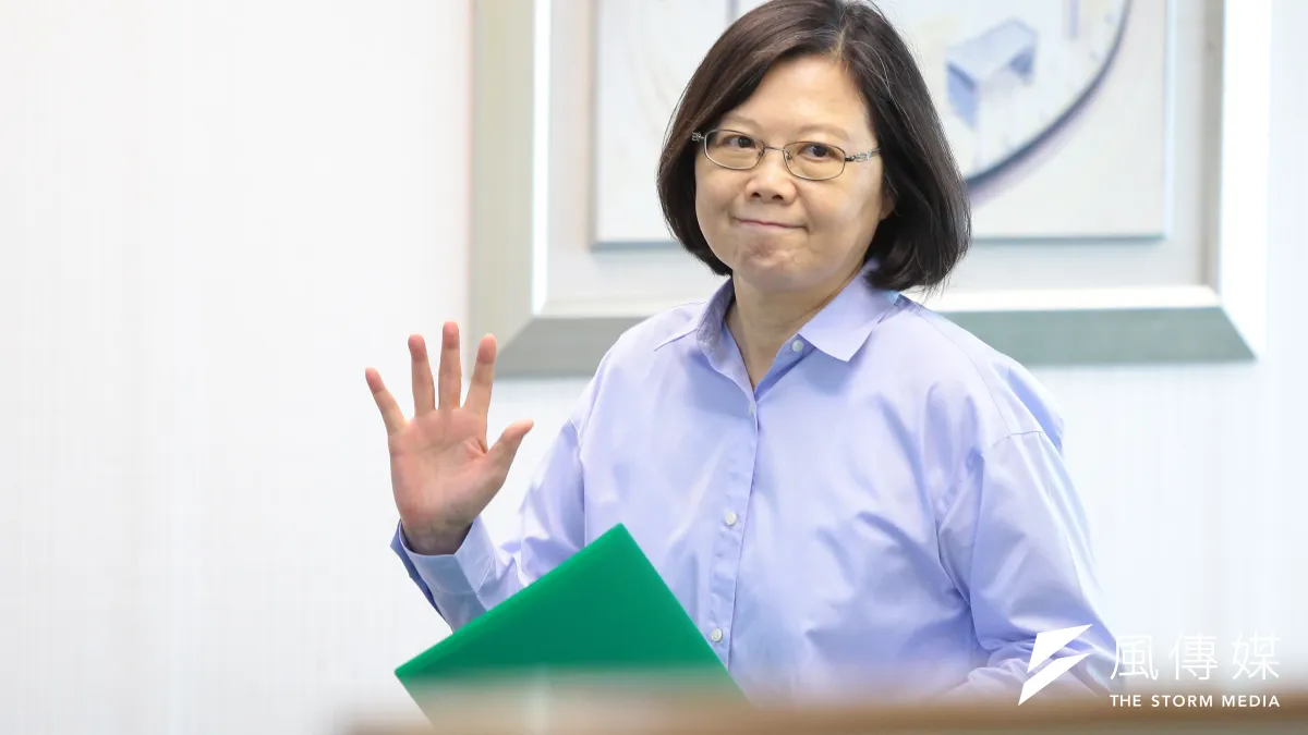 總統蔡英文6日出席民進黨中常會,並確定將在9月24日於圓山大飯店舉行第17屆全國黨代表大會。(顏麟宇攝)