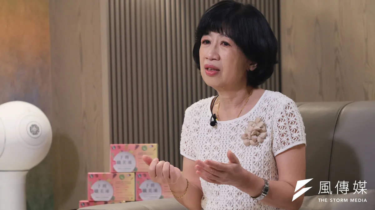 民眾黨總統參選人柯文哲夫人陳佩琪(見圖)在《下班瀚你聊》節目中談到演唱會當天的感動心情。(柯承惠攝)