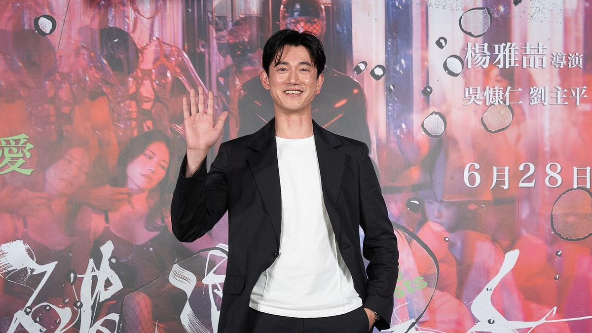 吳慷仁が中国の芸能プロダクションと契約を結び、人気女優の孫儷との共演が決定。 (出典:吳慷仁(Kang Ren Wu)公式Facebookページより 吳慷仁が中国の芸能プロダクションと契約を結び、人気女優の孫儷との共演が決定。 (出典:吳慷仁(Kang Ren Wu)公式Facebookページより