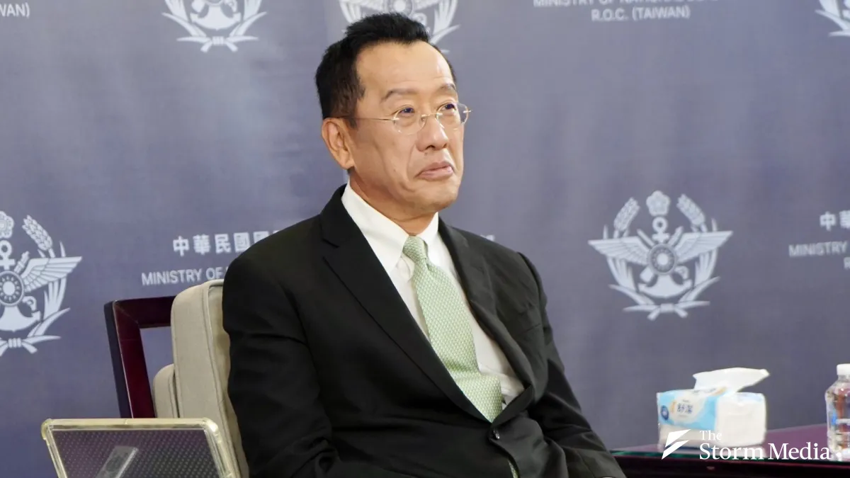 Whether civilian Defense Minister Gu Lixiong (pictured) can exercise substantive control over the military has direct bearing on Taiwan's stability. (Photo by Zhang Yaolin)