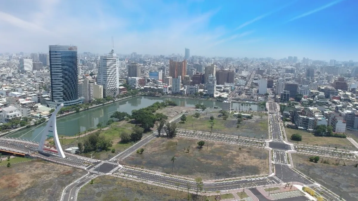 運河星鑽地區區段徵收開發區空拍圖。(圖/臺南市政府地政局提供)