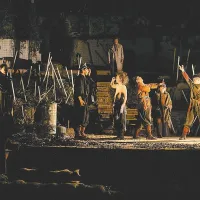 2024《裂縫—斷面記憶》環境帳篷劇場。(作者提供) 2024《裂縫—斷面記憶》環境帳篷劇場。(作者提供)