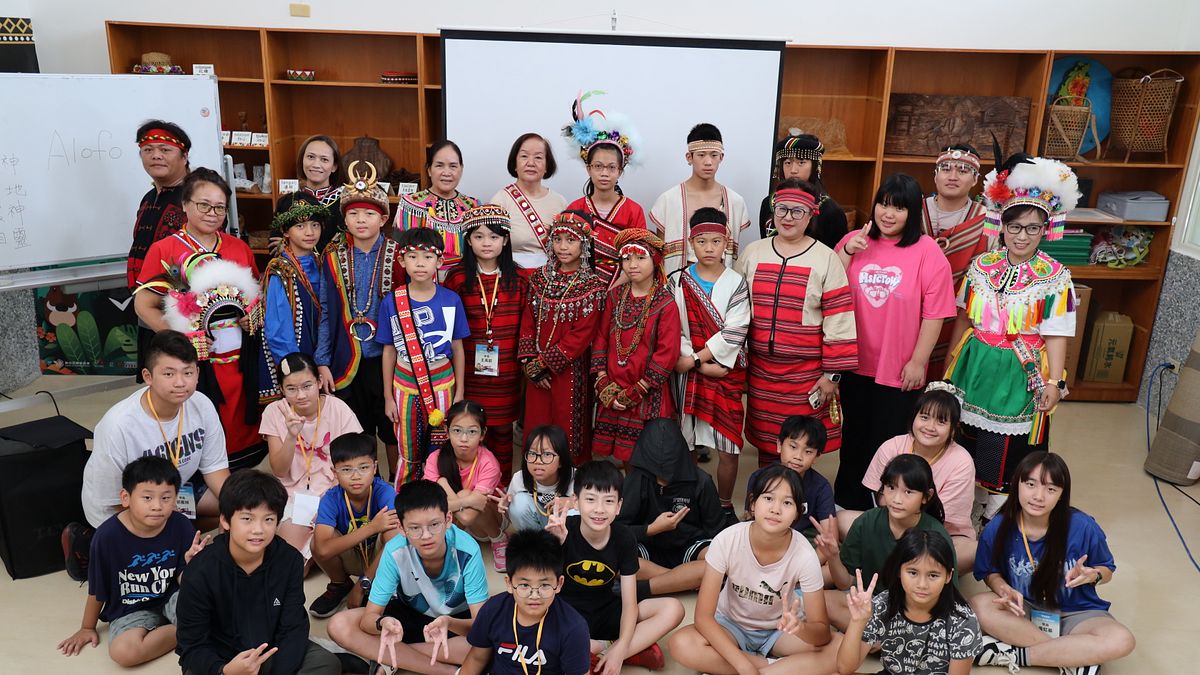 中市政府原住民族事務委員會持續推動族語傳承與學習計畫-113年原住民族語夏令營活動。(圖/台中市政府) 中市政府原住民族事務委員會持續推動族語傳承與學習計畫-113年原住民族語夏令營活動。(圖/台中市政府)