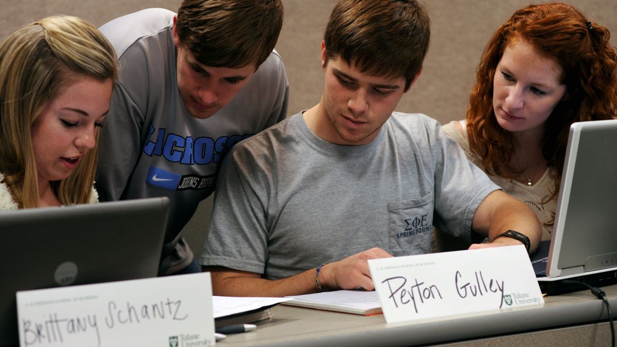 面對挫折與失敗時,心理師建議,對自己和能力多點信任(圖/Tulane Public Relations@flickr) 面對挫折與失敗時,心理師建議,對自己和能力多點信任(圖/Tulane Public Relations@flickr)