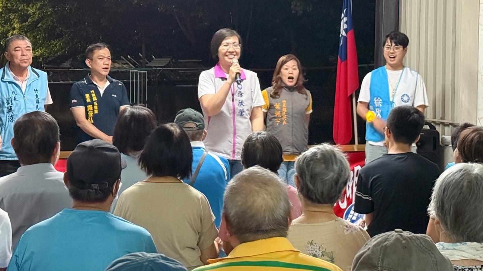 徐欣瑩深入竹東基層拋政策牛肉 推動「女性健康一站式檢查」及婦女二度就業