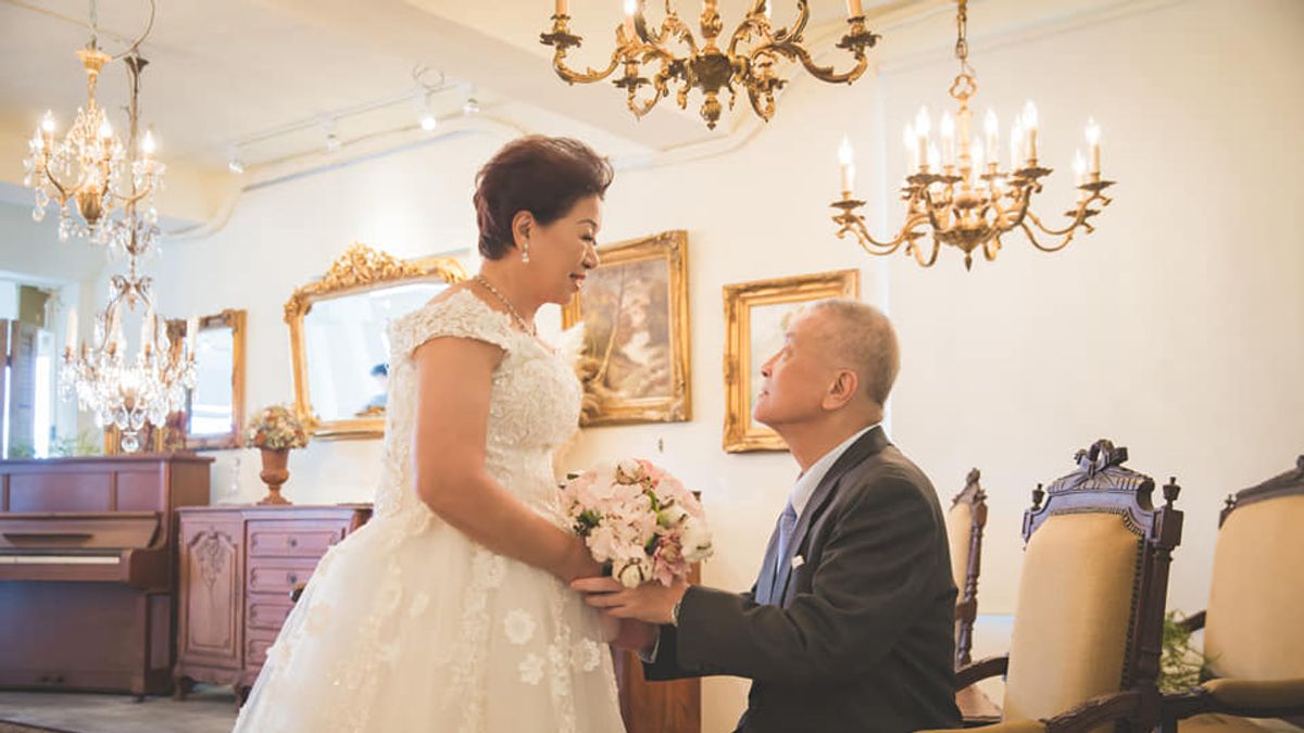 爸爸「似乎」沒有跟媽媽求婚過,為了這三件事,我輾轉難眠,都結婚54年了,怎麼可以這樣!(圖/取自呂秋遠臉書) 爸爸「似乎」沒有跟媽媽求婚過,為了這三件事,我輾轉難眠,都結婚54年了,怎麼可以這樣!(圖/取自呂秋遠臉書)