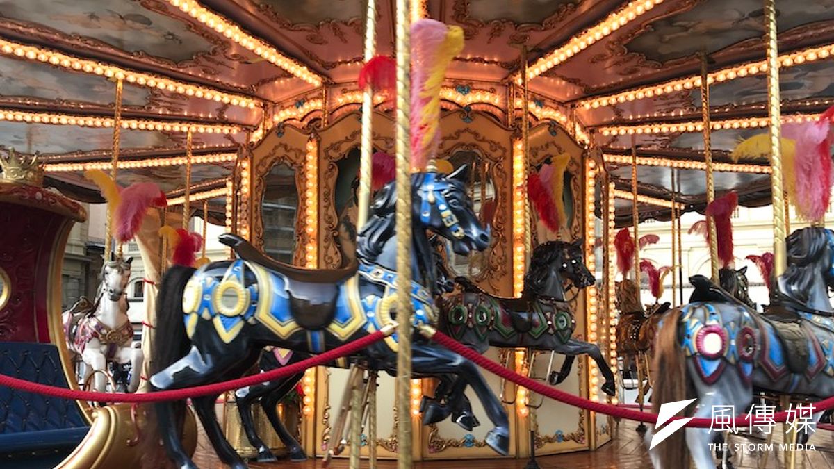 新冠肺炎疫情趨緩,交通部長林佳龍日前拍板, 高中以下學生,今年7、8月無限次暢玩全國22家遊樂園,均免收入園費。(資料照,曾廣儀攝) 新冠肺炎疫情趨緩,交通部長林佳龍日前拍板, 高中以下學生,今年7、8月無限次暢玩全國22家遊樂園,均免收入園費。(資料照,曾廣儀攝)