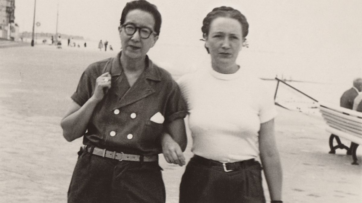 《閣樓上的祕密》主角奈莉(右)與訥亭(左)。(台灣國際女性影展) 《閣樓上的祕密》主角奈莉(右)與訥亭(左)。(台灣國際女性影展)