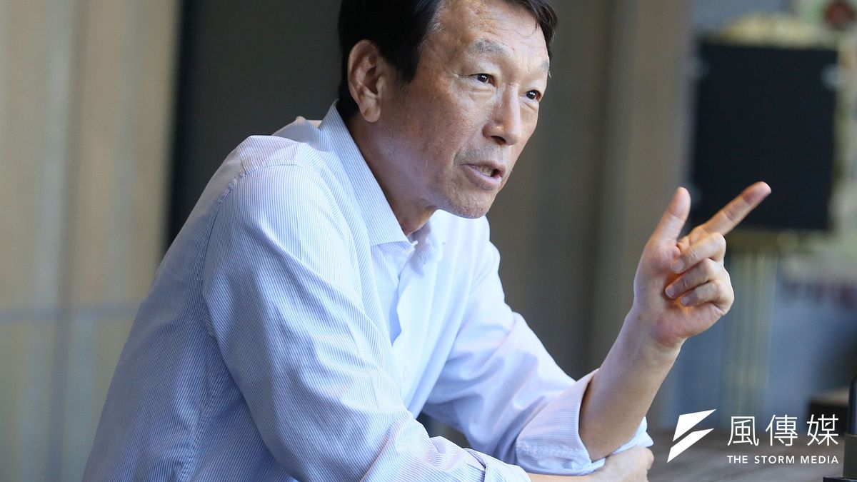 任內推動「不對稱作戰」整體防衛構想(ODC),顛覆傳統建軍備戰思維的前參謀總長李喜明,2022年出版《台灣的勝算》一書,震撼武林。(資料照,柯承惠攝) 任內推動「不對稱作戰」整體防衛構想(ODC),顛覆傳統建軍備戰思維的前參謀總長李喜明,2022年出版《台灣的勝算》一書,震撼武林。(資料照,柯承惠攝)