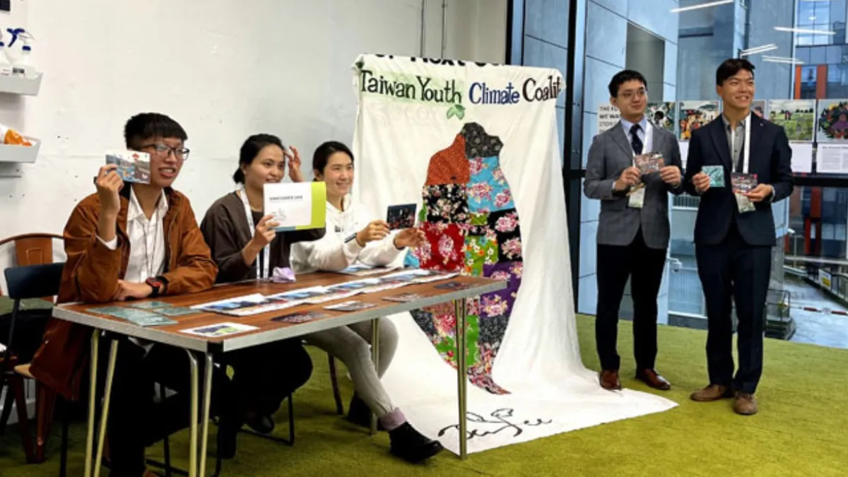 台灣青年氣候聯盟前進COP26擔任「觀察員」,並在COP26開幕式展開活動。(資料照,取自台灣青年氣候聯盟臉書)