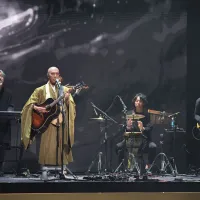日本僧侶音樂家藥師寺寬邦首度登上傳藝金曲獎舞台,將以般若心經cho ver.結合現場樂手演奏,為典禮揭開空靈又震撼的序幕。(圖/主辦單位提供) 日本僧侶音樂家藥師寺寬邦首度登上傳藝金曲獎舞台,將以般若心經cho ver.結合現場樂手演奏,為典禮揭開空靈又震撼的序幕。(圖/主辦單位提供)