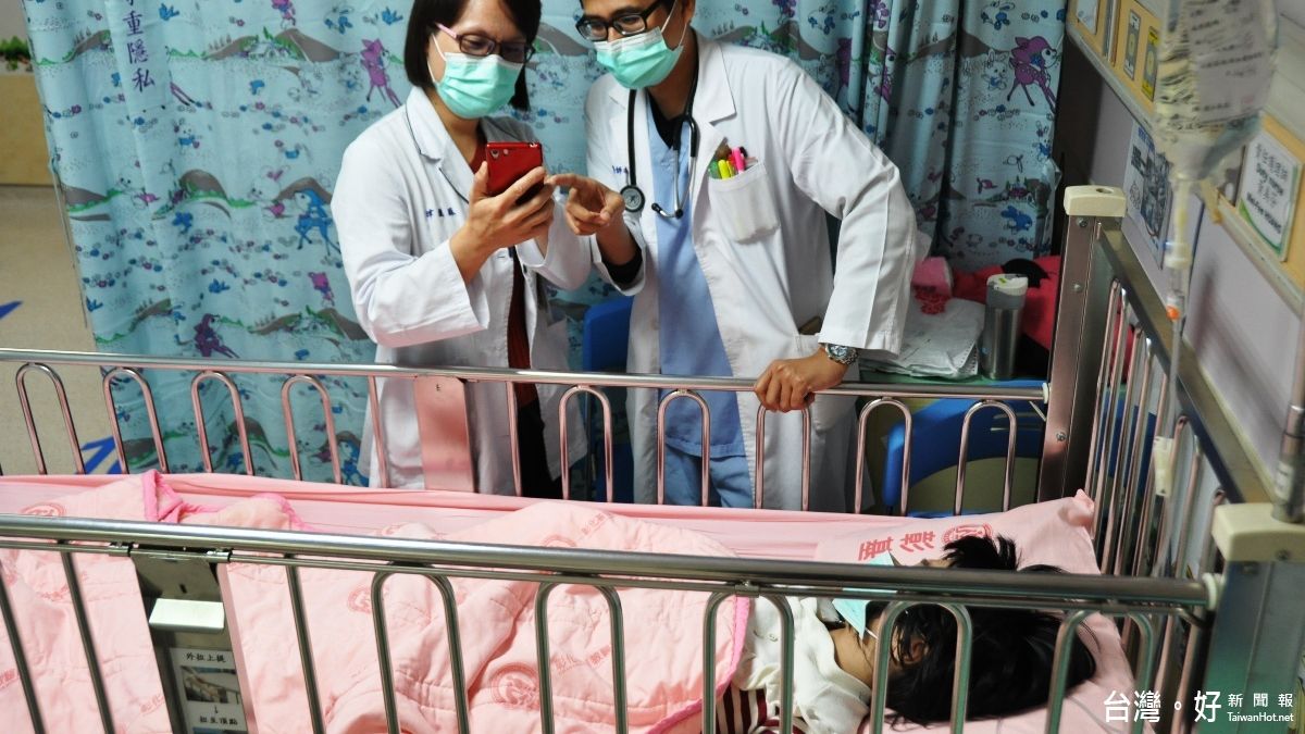 即時掌握病童狀況 彰基兒醫與區域醫療建通訊群組 即時掌握病童狀況 彰基兒醫與區域醫療建通訊群組