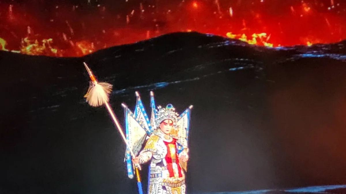烈焰蔽天,《長坂坡•漢津口》,演繹趙雲之英武風采。(蘭薰提供)