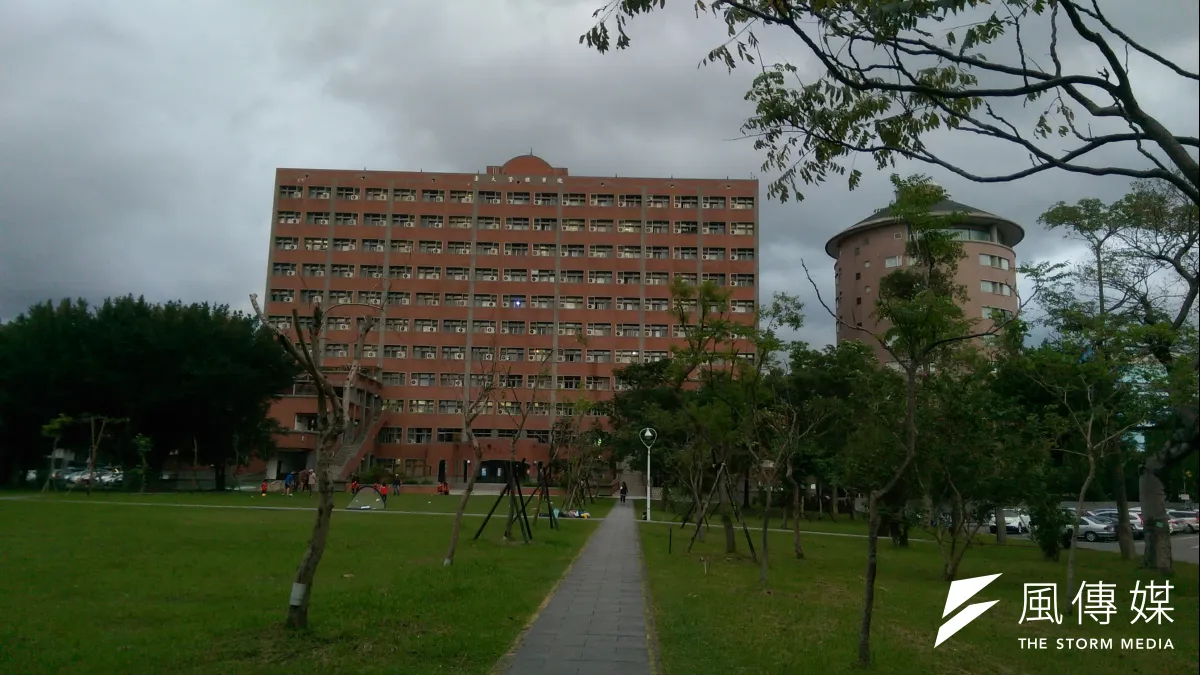 台大教授李存修遭踢爆擔任陸企獨董,教育部今證實李存修有違法之嫌。圖為台大校園。(資料照,風傳媒)